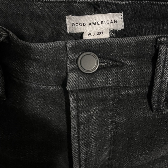Good American Black Skinny Jeans 6/28 - Picture 3 of 12